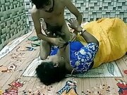 Desi lonely bhabhi romantic hard sex with college boy ! Cheating wife